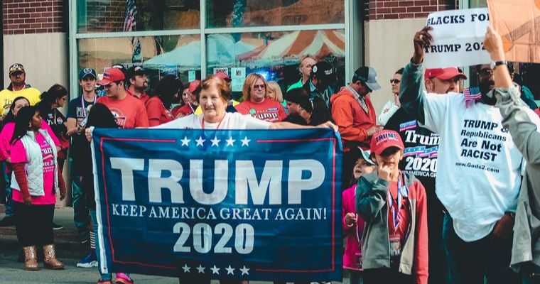 Scopri di più sull'articolo People protesting for keeping America great again